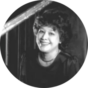 teacher circle crop Mina Somekawa